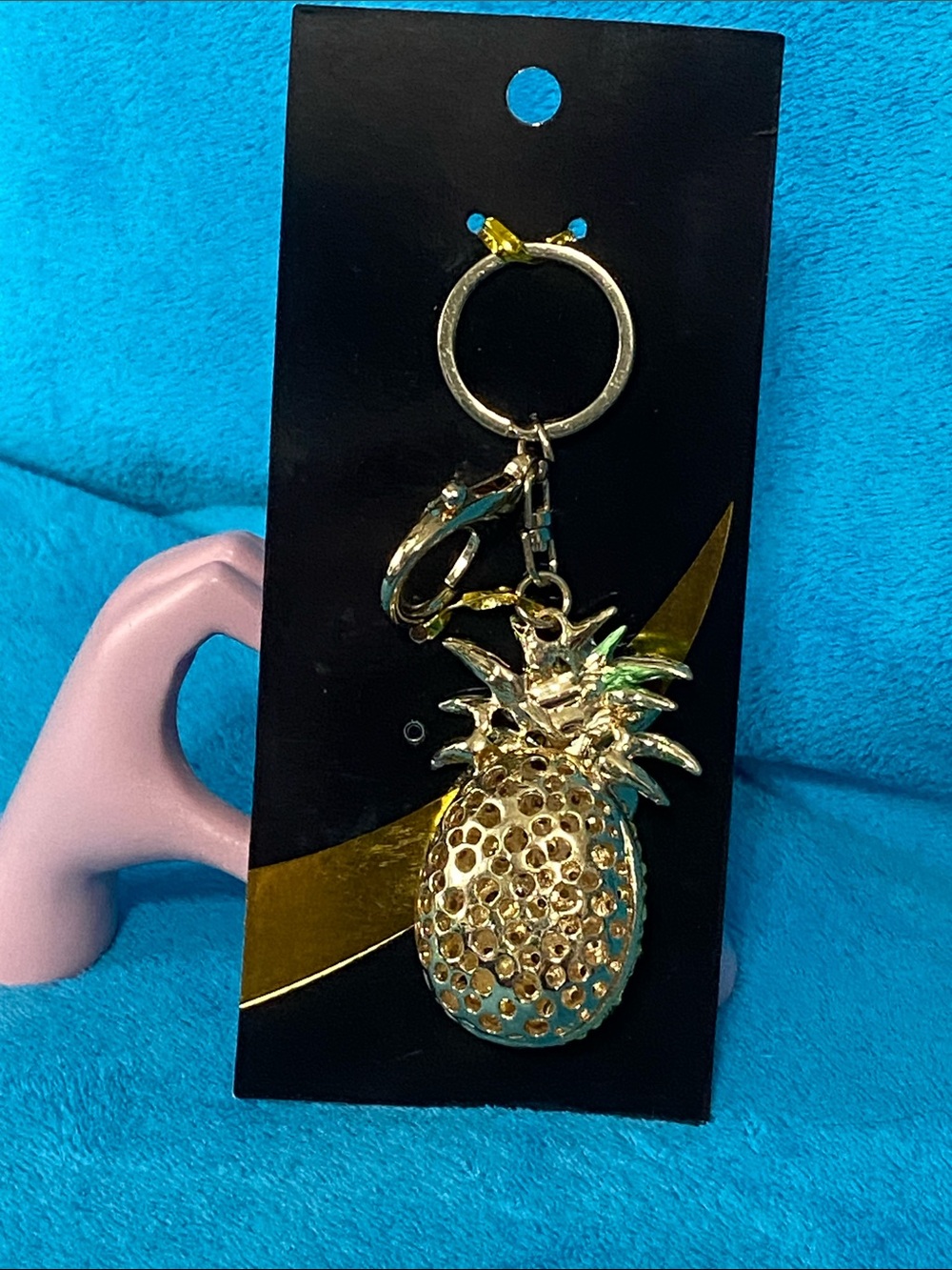 Pineapple jeweled keychain - Picture 2 of 2
